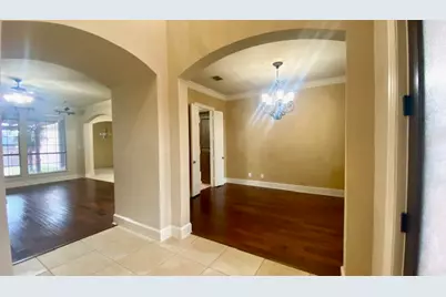 11563 Avondale Dr, Frisco, TX 75033 - Photo 5