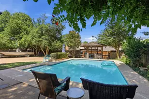 1605 Celeste Ct, Arlington, TX 76012 - Photo 25