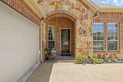 5601 Sunstar Lane, Flower Mound, TX 75028 - Photo 5