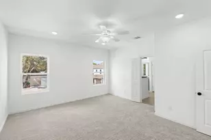 2517 Lost Maples Ln, Dallas, TX 75228 - Photo 9
