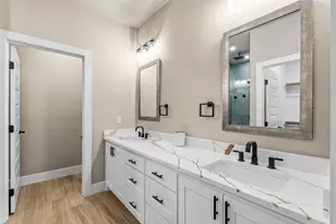 919 SW 3rd Ave, Mineral Wells, TX 76067 - Photo 21