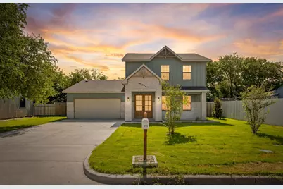 919 SW 3rd Avenue, Mineral Wells, TX 76067 - Photo 1