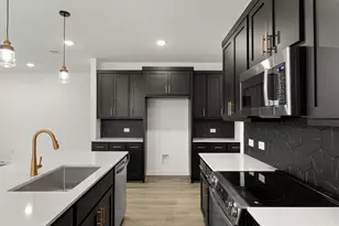 2521 Lost Maples Ln, Dallas, TX 75228 - Photo 15