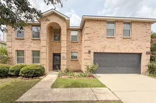 702 Cedar Bluff Dr, Wylie, TX 75098 - Photo 1