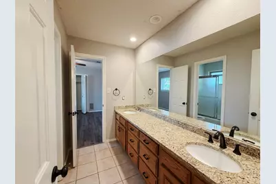 3706 Waycross Court, Arlington, TX 76016 - Photo 11