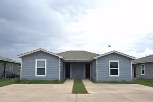 413 County Line Rd, Mabank, TX 75147 - Photo 1