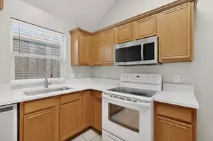 4736 Parkmount Dr, Fort Worth, TX 76137 - Photo 13