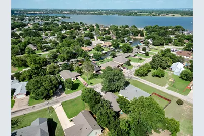 4016 Cherokee Court, Granbury, TX 76048 - Photo 5