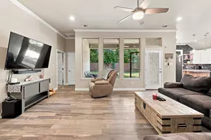 4016 Cherokee Ct, Granbury, TX 76048 - Photo 11