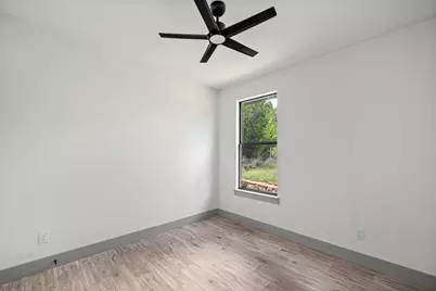 2201 Christine Drive, Granbury, TX 76048 - Photo 27