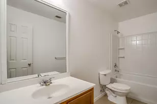 812 Sheryn Dr, Burleson, TX 76028 - Photo 31
