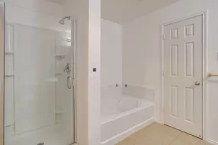 812 Sheryn Dr, Burleson, TX 76028 - Photo 23
