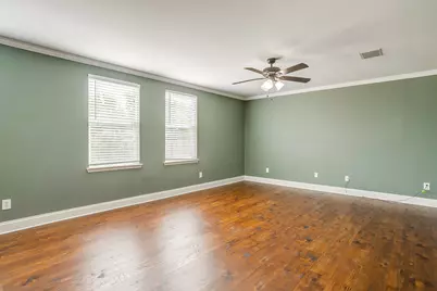 812 Sheryn Drive, Burleson, TX 76028 - Photo 9