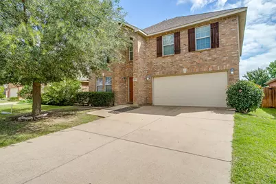 812 Sheryn Drive, Burleson, TX 76028 - Photo 1