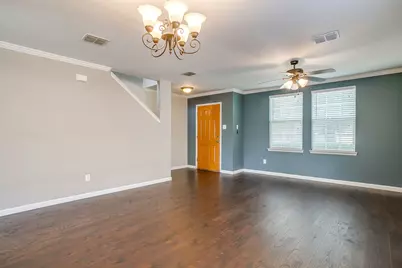 812 Sheryn Drive, Burleson, TX 76028 - Photo 7