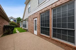 400 Moss Hill Rd, Irving, TX 75063 - Photo 25