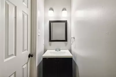 400 Moss Hill Road, Irving, TX 75063 - Photo 13