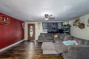 1809 Virginia Pl, Cleburne, TX 76033 - Photo 5