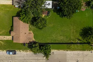 1809 Virginia Pl, Cleburne, TX 76033 - Photo 13