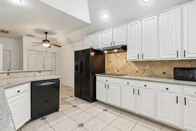 400 Moss Hill Road, Irving, TX 75063 - Photo 9