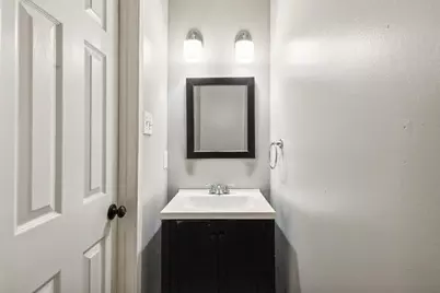 400 Moss Hill Road, Irving, TX 75063 - Photo 13