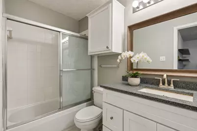 400 Moss Hill Road, Irving, TX 75063 - Photo 21