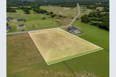 2004 Glenhollow Drive, Weatherford, TX 76088 - Photo 1