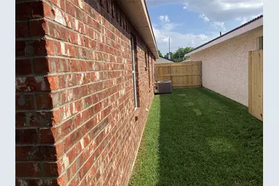 415 Cross Cut Drive, Arlington, TX 76018 - Photo 35