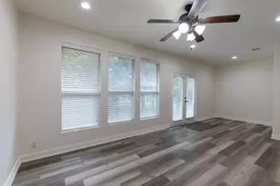 2645 Villa Di Lago, Grand Prairie, TX 75054 - Photo 5