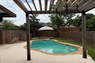 1716 Rosemeade Cir, Carrollton, TX 75007 - Photo 13