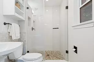 6438 E Lovers Ln, Dallas, TX 75214 - Photo 17