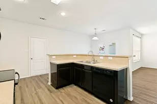 2005 Myers Ct, Providence Village, TX 76227 - Photo 9