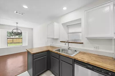 6403 Minuteman Lane, Arlington, TX 76002 - Photo 15