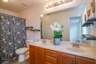 829 Village Point Lane, Fort Worth, TX 76108 - Photo 17