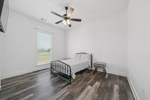170 Dollie Rd, Grandview, TX 76064 - Photo 23