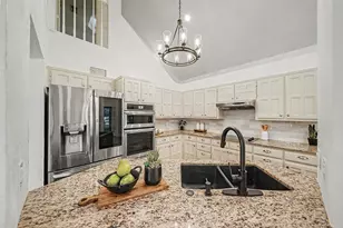 4726 Kensington Ct, Arlington, TX 76016 - Photo 9