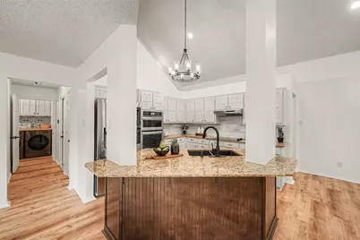 4726 Kensington Court, Arlington, TX 76016 - Photo 11
