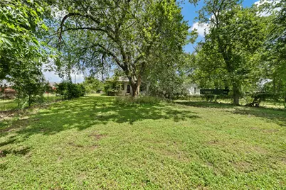 2217 Ross Avenue, Waco, TX 76706 - Photo 33