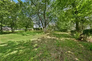 2217 Ross Ave, Waco, TX 76706 - Photo 35