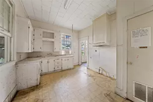 2217 Ross Ave, Waco, TX 76706 - Photo 17