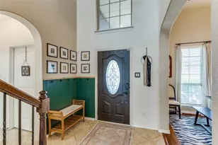 10948 Abbeyglen Ct, Fort Worth, TX 76052 - Photo 3