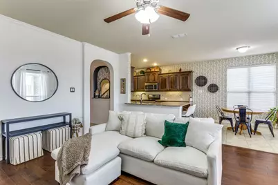 10948 Abbeyglen Court, Fort Worth, TX 76052 - Photo 13