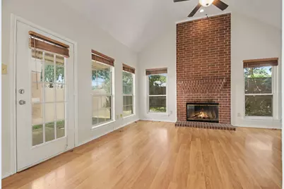 340 Arbor Court, Euless, TX 76039 - Photo 3