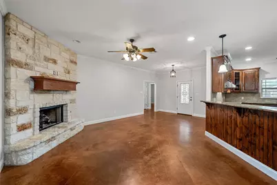 1509 N Reagan Street, West, TX 76691 - Photo 7