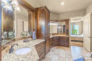 108 Oak Creek Dr, Springtown, TX 76082 - Photo 19
