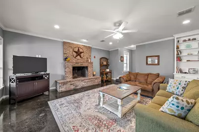 1849 Sommerfeld Drive, Waco, TX 76705 - Photo 7