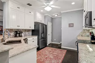 1849 Sommerfeld Dr, Waco, TX 76705 - Photo 9