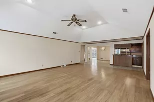 10211 Shadow Way, Dallas, TX 75243 - Photo 9