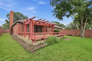 10211 Shadow Way, Dallas, TX 75243 - Photo 35