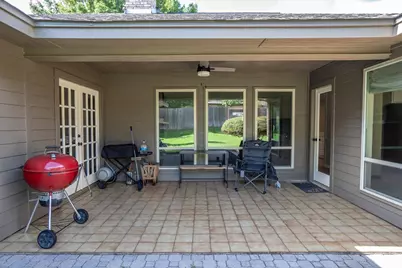 2926 Cripple Creek Trail, Grapevine, TX 76051 - Photo 23